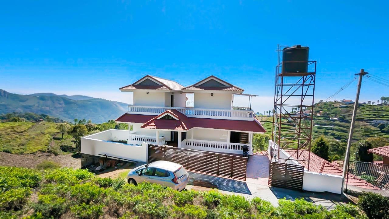 Commercial Homestay for Sale (10.5 Cents near Kotagiri)