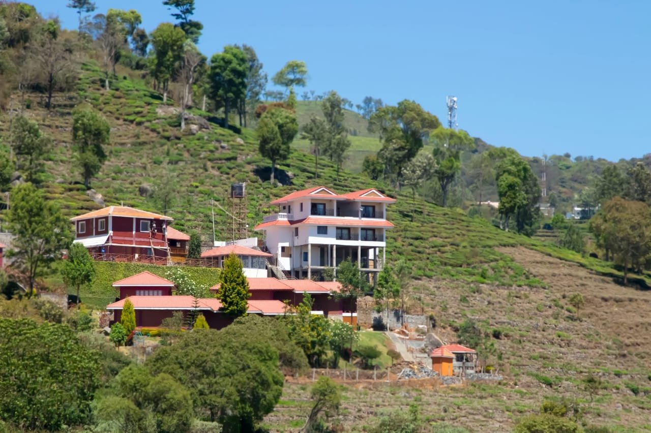Commercial Homestay for Sale (10.5 Cents near Kotagiri) Image 3